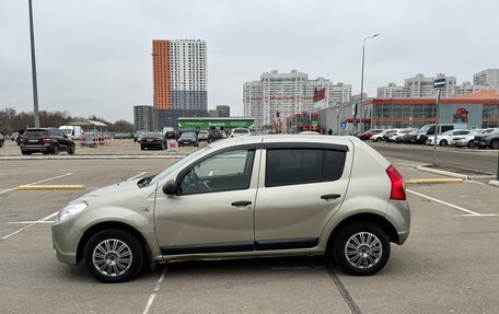 Renault Sandero I, 2010 год, 650 000 рублей, 2 фотография