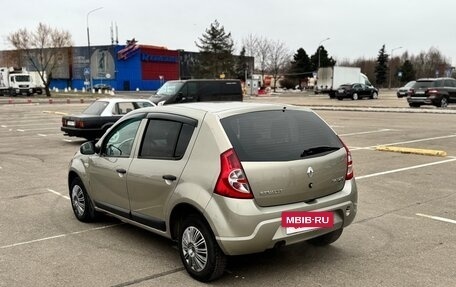 Renault Sandero I, 2010 год, 650 000 рублей, 3 фотография