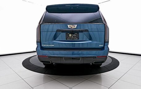 Cadillac Escalade V, 2025 год, 23 900 000 рублей, 16 фотография