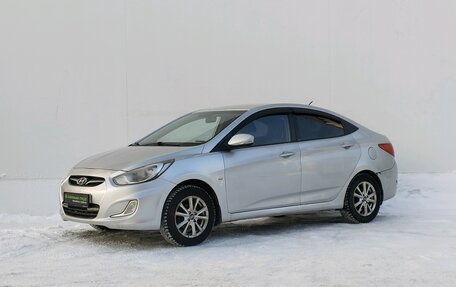 Hyundai Solaris II рестайлинг, 2012 год, 673 000 рублей, 1 фотография