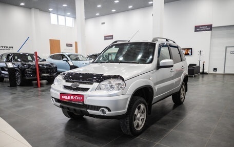 Chevrolet Niva I рестайлинг, 2012 год, 585 000 рублей, 1 фотография