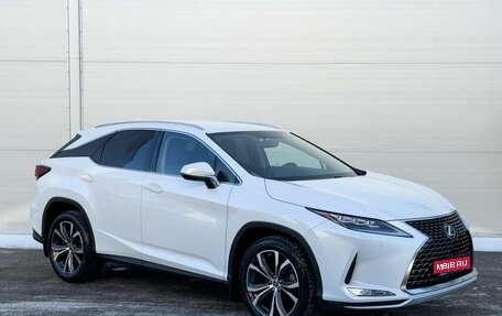 Lexus RX IV рестайлинг, 2021 год, 5 930 000 рублей, 1 фотография