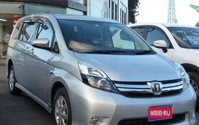 Toyota ISis I, 2014 год, 995 000 рублей, 1 фотография