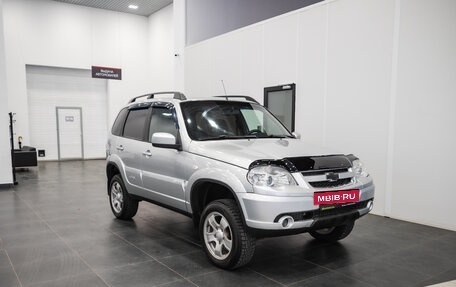 Chevrolet Niva I рестайлинг, 2012 год, 585 000 рублей, 4 фотография