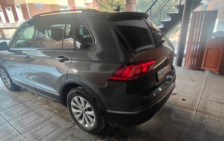 Volkswagen Tiguan II, 2021 год, 2 550 000 рублей, 6 фотография