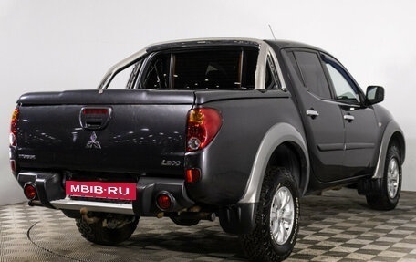 Mitsubishi L200 IV рестайлинг, 2013 год, 1 319 000 рублей, 5 фотография