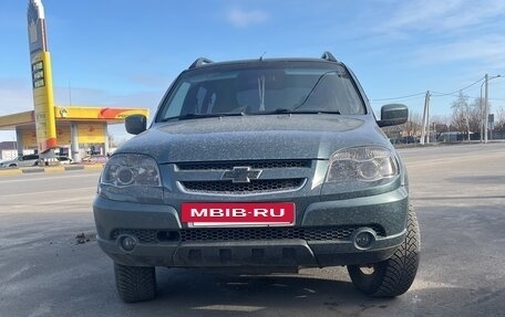 Chevrolet Niva I рестайлинг, 2012 год, 820 000 рублей, 13 фотография