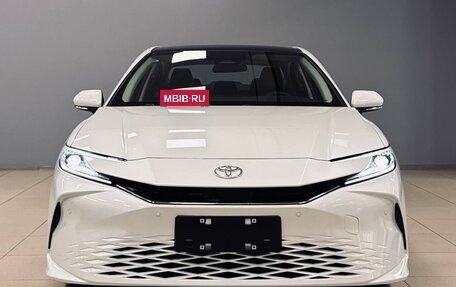 Toyota Camry, 2024 год, 4 550 000 рублей, 3 фотография