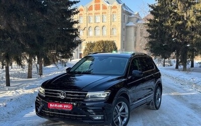 Volkswagen Tiguan II, 2019 год, 3 440 000 рублей, 1 фотография