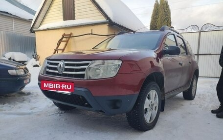 Renault Duster I рестайлинг, 2013 год, 890 000 рублей, 2 фотография