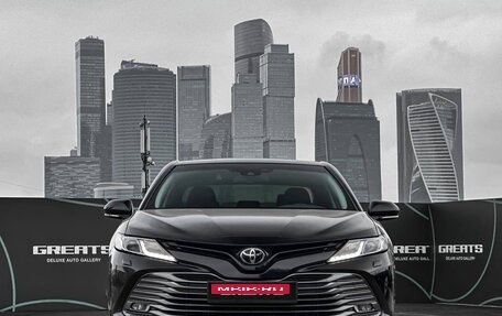 Toyota Camry, 2019 год, 3 200 000 рублей, 2 фотография