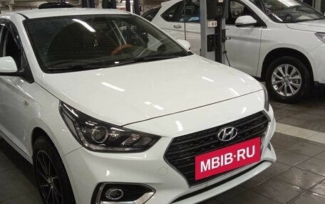 Hyundai Solaris II рестайлинг, 2017 год, 1 350 000 рублей, 2 фотография