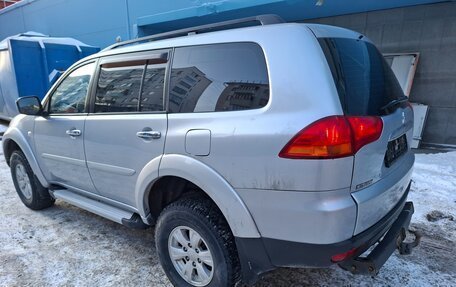 Mitsubishi Pajero Sport II рестайлинг, 2012 год, 1 875 000 рублей, 11 фотография
