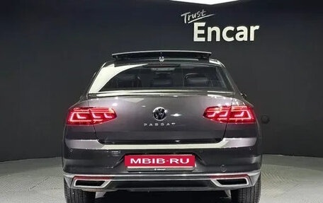 Volkswagen Passat B8 рестайлинг, 2022 год, 2 680 000 рублей, 4 фотография