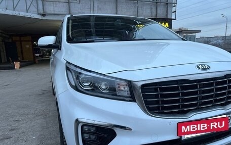 KIA Carnival III, 2019 год, 3 450 000 рублей, 22 фотография