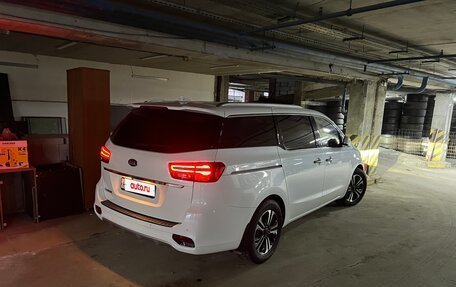 KIA Carnival III, 2019 год, 3 450 000 рублей, 26 фотография