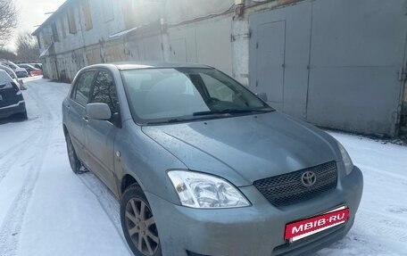 Toyota Corolla, 2004 год, 350 000 рублей, 2 фотография