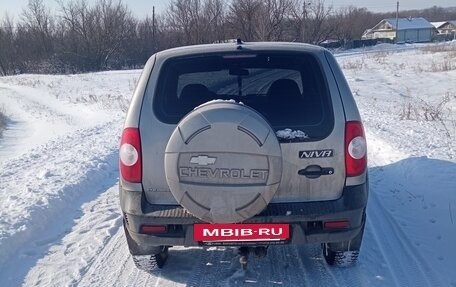 Chevrolet Niva I рестайлинг, 2011 год, 580 000 рублей, 11 фотография