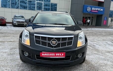 Cadillac SRX II рестайлинг, 2011 год, 930 000 рублей, 2 фотография