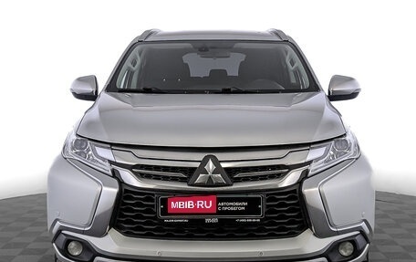 Mitsubishi Pajero Sport III рестайлинг, 2018 год, 2 650 000 рублей, 2 фотография