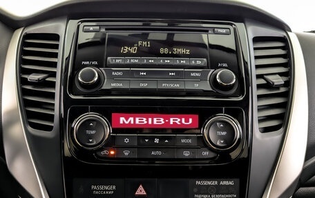 Mitsubishi Pajero Sport III рестайлинг, 2018 год, 2 650 000 рублей, 15 фотография