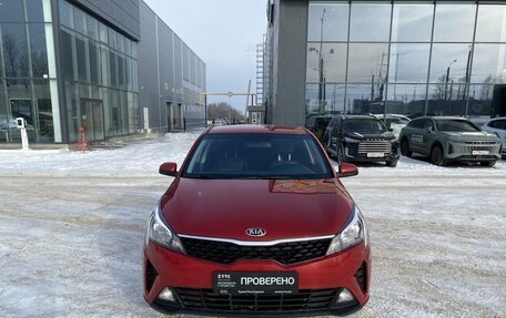 KIA Rio IV, 2021 год, 1 350 000 рублей, 2 фотография