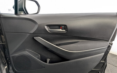 Toyota Corolla, 2019 год, 2 000 000 рублей, 24 фотография