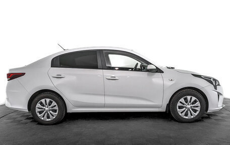 KIA Rio IV, 2021 год, 1 770 000 рублей, 4 фотография