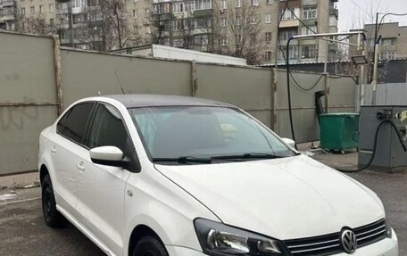 Volkswagen Polo VI (EU Market), 2012 год, 520 000 рублей, 3 фотография