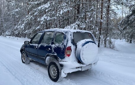 Chevrolet Niva I рестайлинг, 2006 год, 150 000 рублей, 3 фотография