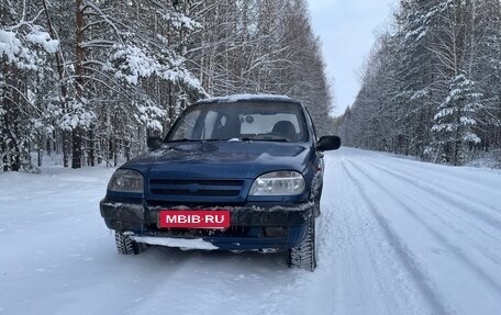 Chevrolet Niva I рестайлинг, 2006 год, 150 000 рублей, 2 фотография