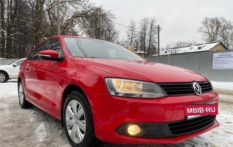 Volkswagen Jetta VI, 2012 год, 1 060 000 рублей, 10 фотография