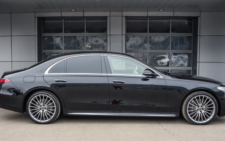 Mercedes-Benz S-Класс, 2024 год, 30 990 000 рублей, 8 фотография