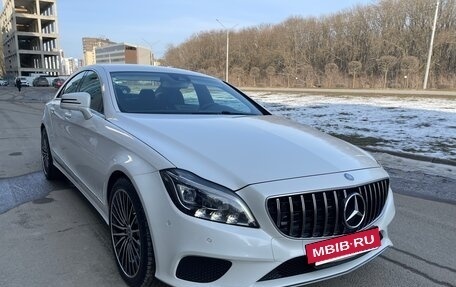 Mercedes-Benz CLS, 2015 год, 2 880 000 рублей, 4 фотография