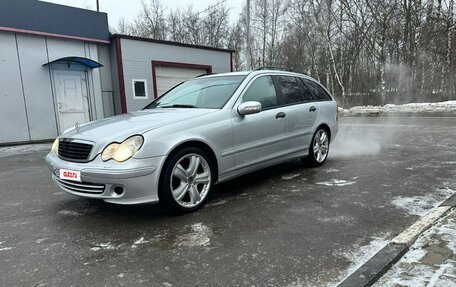 Mercedes-Benz C-Класс, 2006 год, 750 000 рублей, 2 фотография