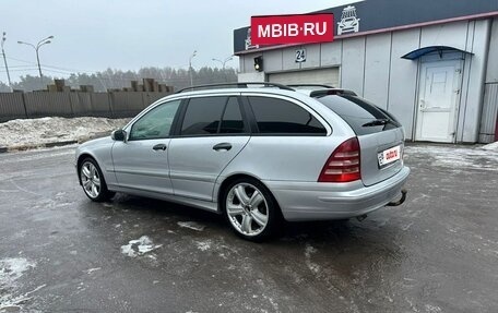 Mercedes-Benz C-Класс, 2006 год, 750 000 рублей, 3 фотография