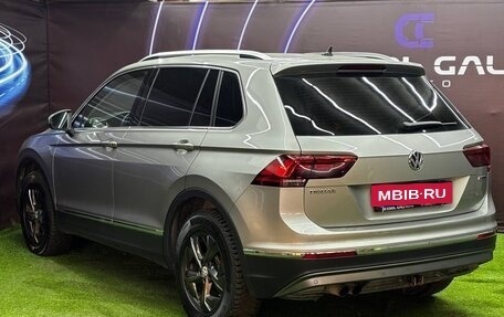 Volkswagen Tiguan II, 2019 год, 2 990 000 рублей, 7 фотография