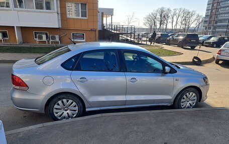 Volkswagen Polo VI (EU Market), 2012 год, 550 000 рублей, 1 фотография