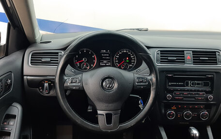 Volkswagen Jetta VI, 2012 год, 830 000 рублей, 14 фотография