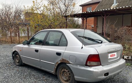 Hyundai Accent II, 2001 год, 197 000 рублей, 2 фотография