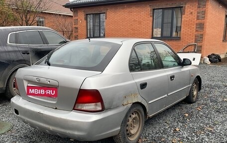 Hyundai Accent II, 2001 год, 197 000 рублей, 3 фотография