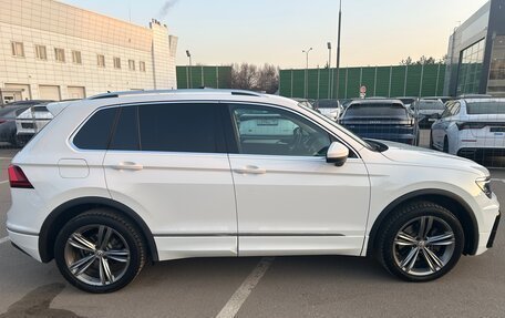 Volkswagen Tiguan II, 2018 год, 3 400 000 рублей, 8 фотография