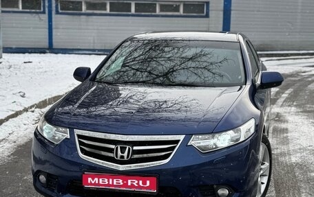 Honda Accord VIII рестайлинг, 2011 год, 1 фотография