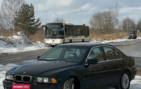 BMW 5 серия, 2000 год, 560 000 рублей, 1 фотография