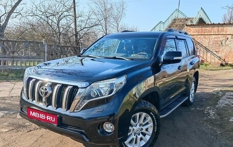 Toyota Land Cruiser Prado 150 рестайлинг 2, 2015 год, 4 500 000 рублей, 1 фотография