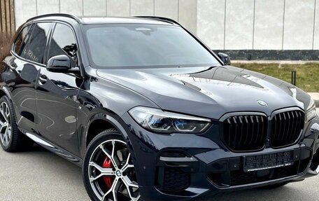 BMW X5, 2021 год, 7 250 000 рублей, 3 фотография