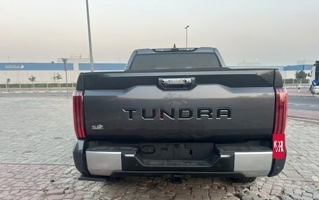 Toyota Tundra, 2023 год, 5 100 000 рублей, 4 фотография