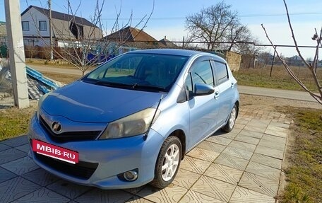 Toyota Vitz, 2011 год, 957 000 рублей, 2 фотография