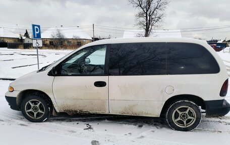 Dodge Caravan III, 2000 год, 250 000 рублей, 3 фотография