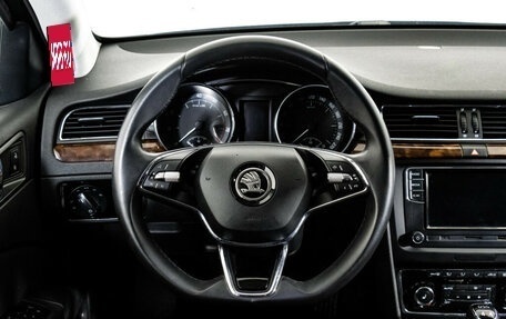 Skoda Superb III рестайлинг, 2014 год, 1 230 000 рублей, 12 фотография